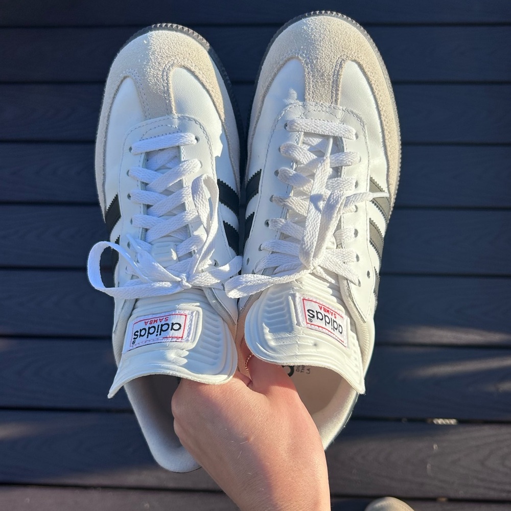 adidas Samba Sneakers - Picture 2 of 4